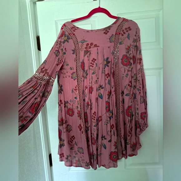 Free People Just the Two of Us Small Pink Floral Crochet Mini Blouse - Picture 10 of 14